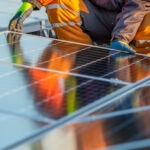 energía_renovable-paneles-placas-solares-ahorro-energía-protección-sostenibilidad