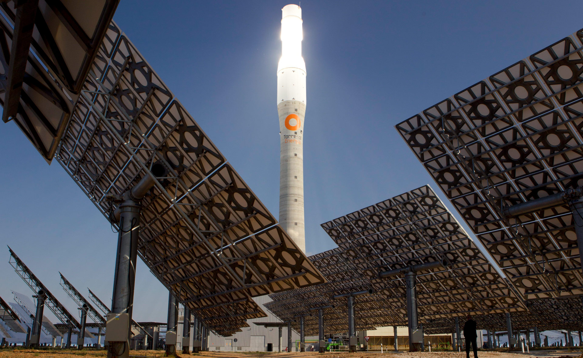 energía_solar2-sostenibilidad-paneles-sol