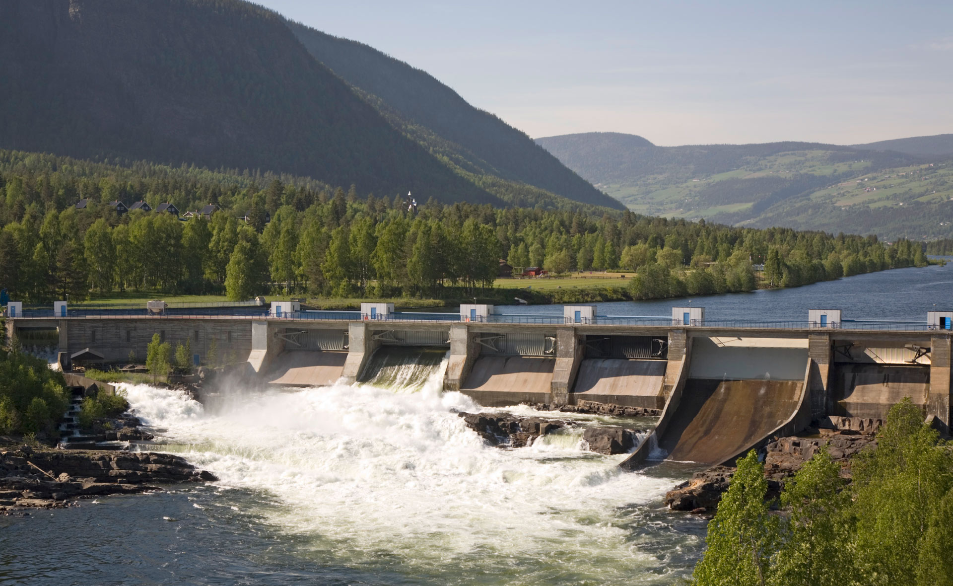 noruega_fiordos-embalse-presa-agua-río-naturaleza-sostenible-medioambiente noruega_fiordos-embalse-presa-agua-río-naturaleza-sostenible-medioambiente