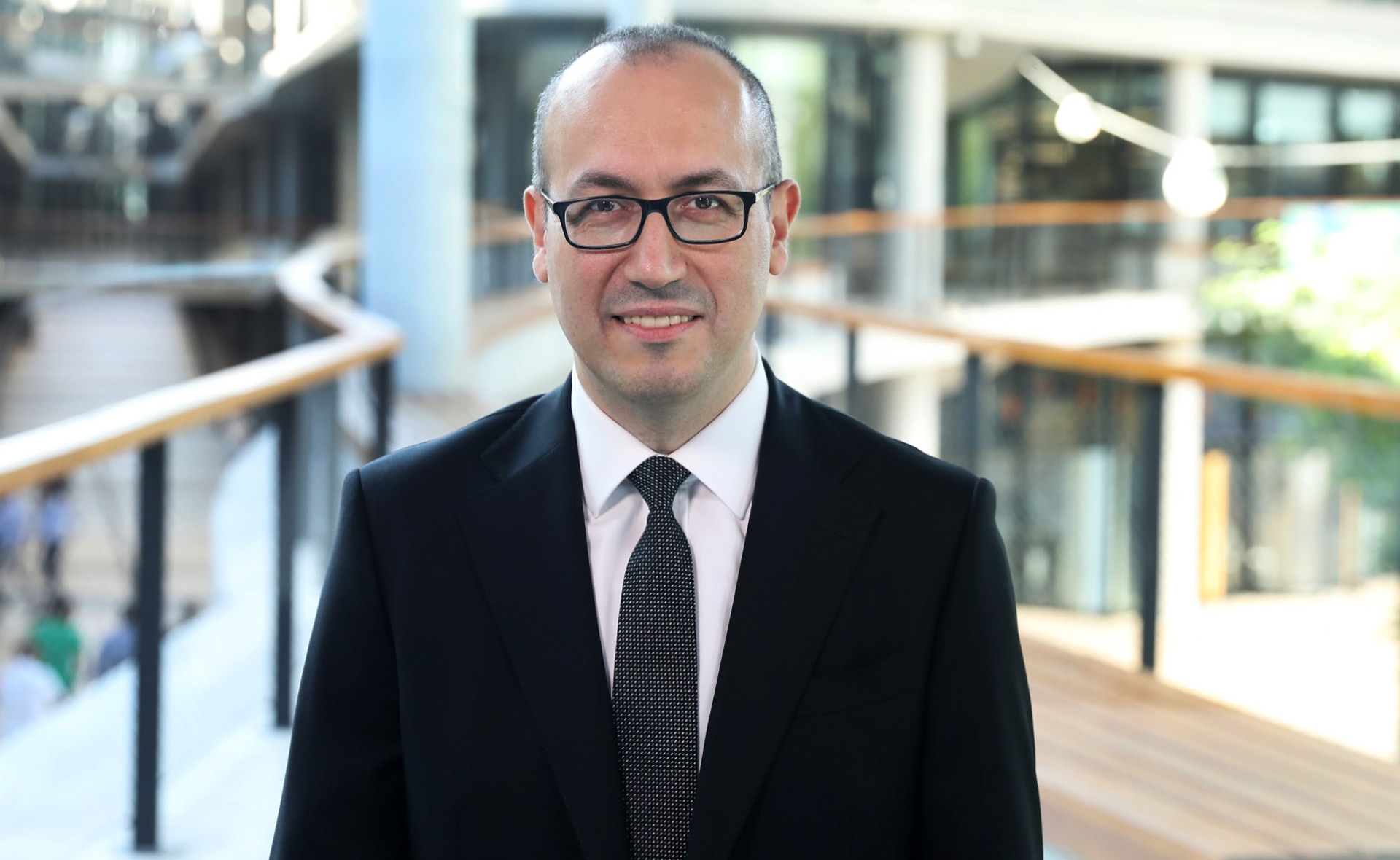 onur genÇ- consejero-delegado-BBVA-imagen-genérica-apertura onur genÇ- consejero-delegado-BBVA-imagen-genérica-apertura
