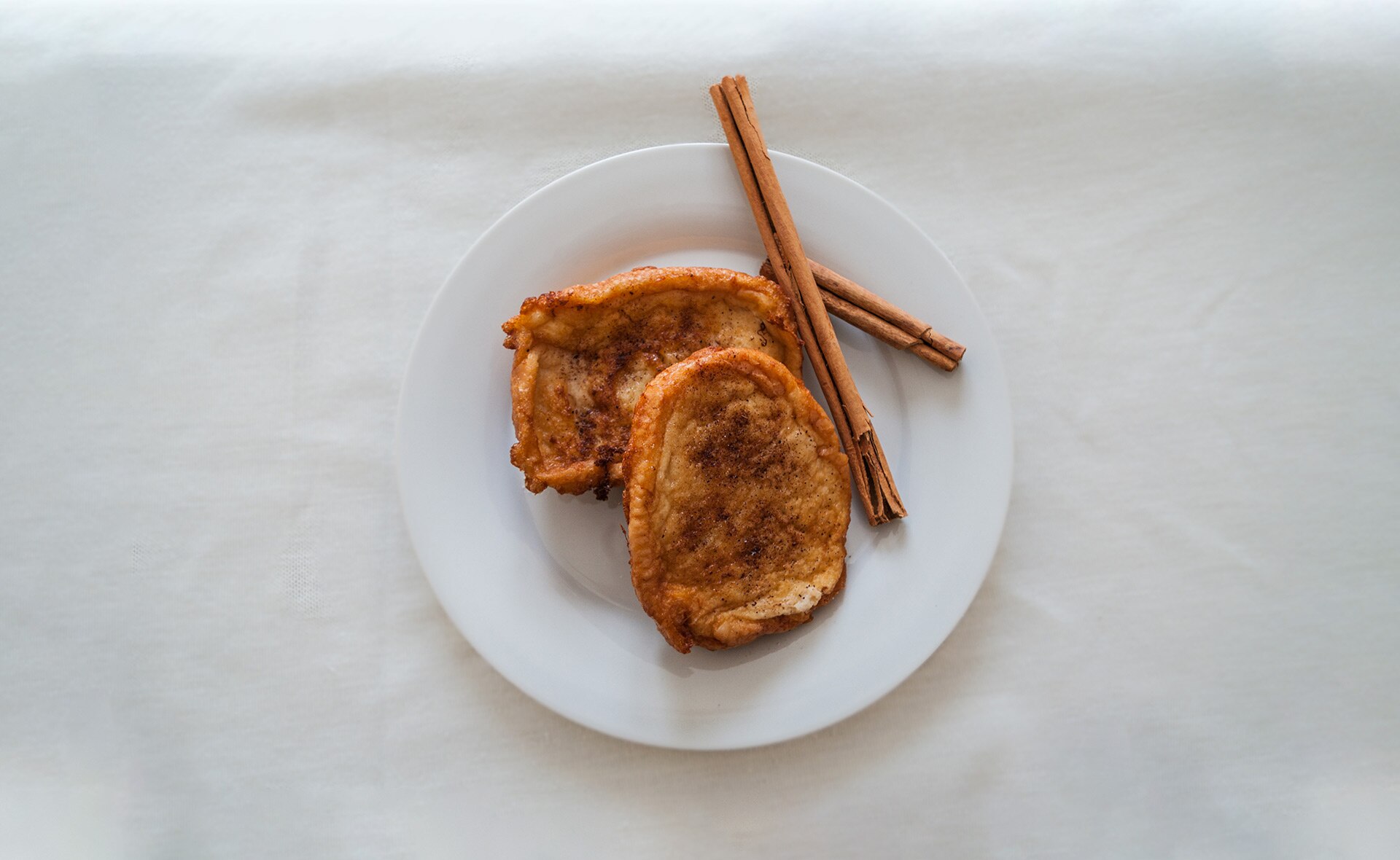 semana_santa_postre-torrija-alimentación-comida-vacaciones