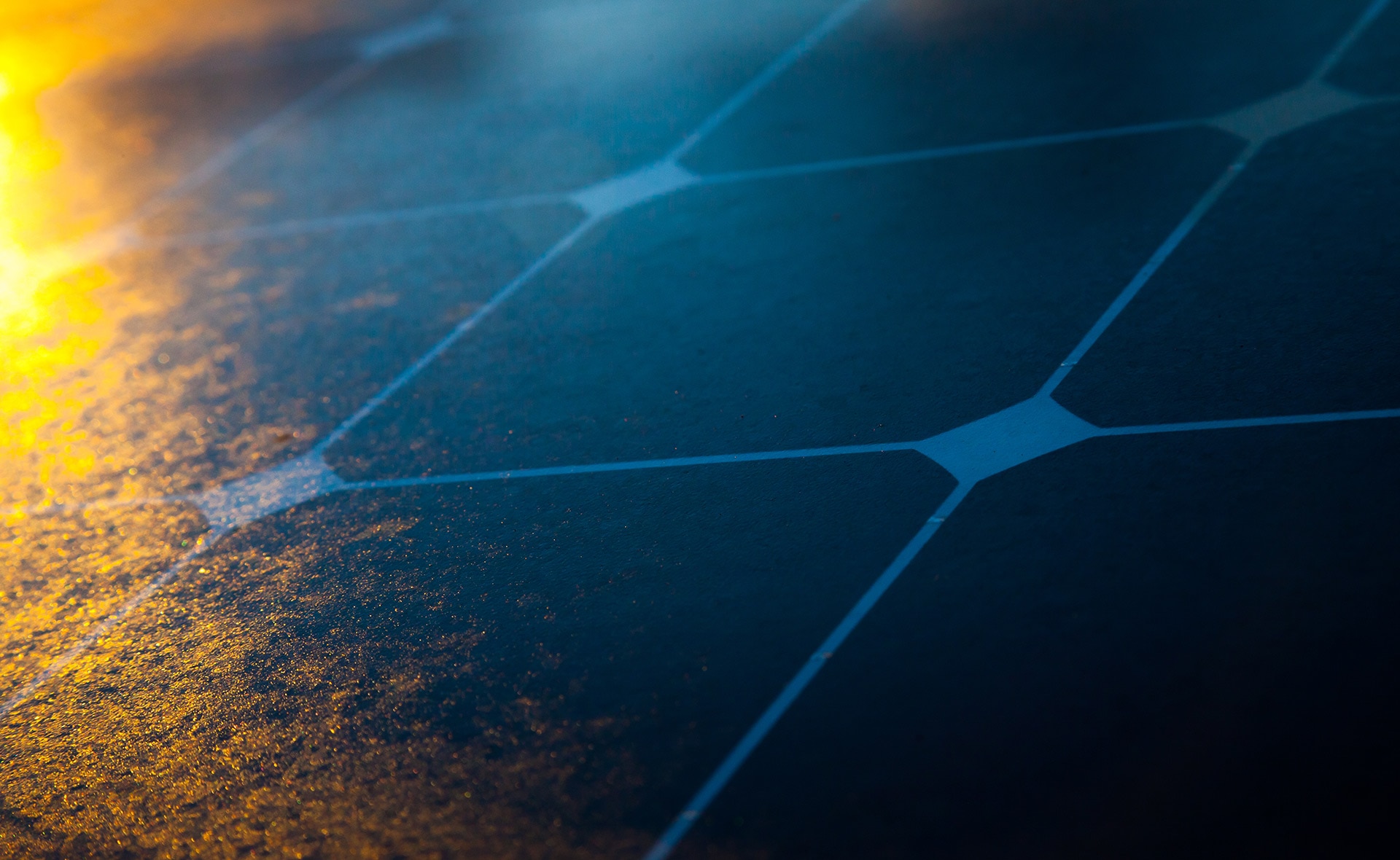 BBVA-bateria-solar-apertura-sostenibilidad-energia-