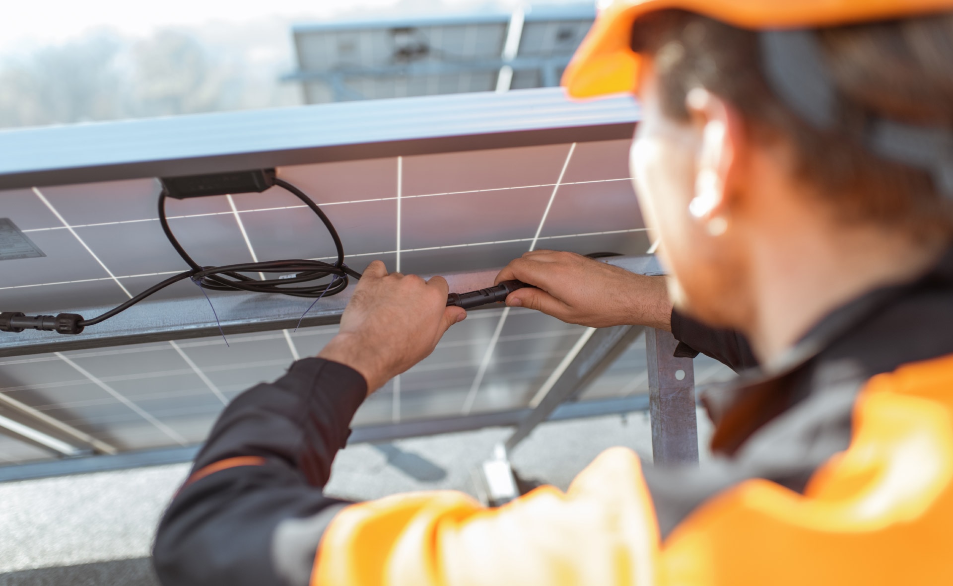 paneles_solares-energia-sostenibilidad-sol-ahorro-hogar-renovable-casas-sostenibles-bbva-