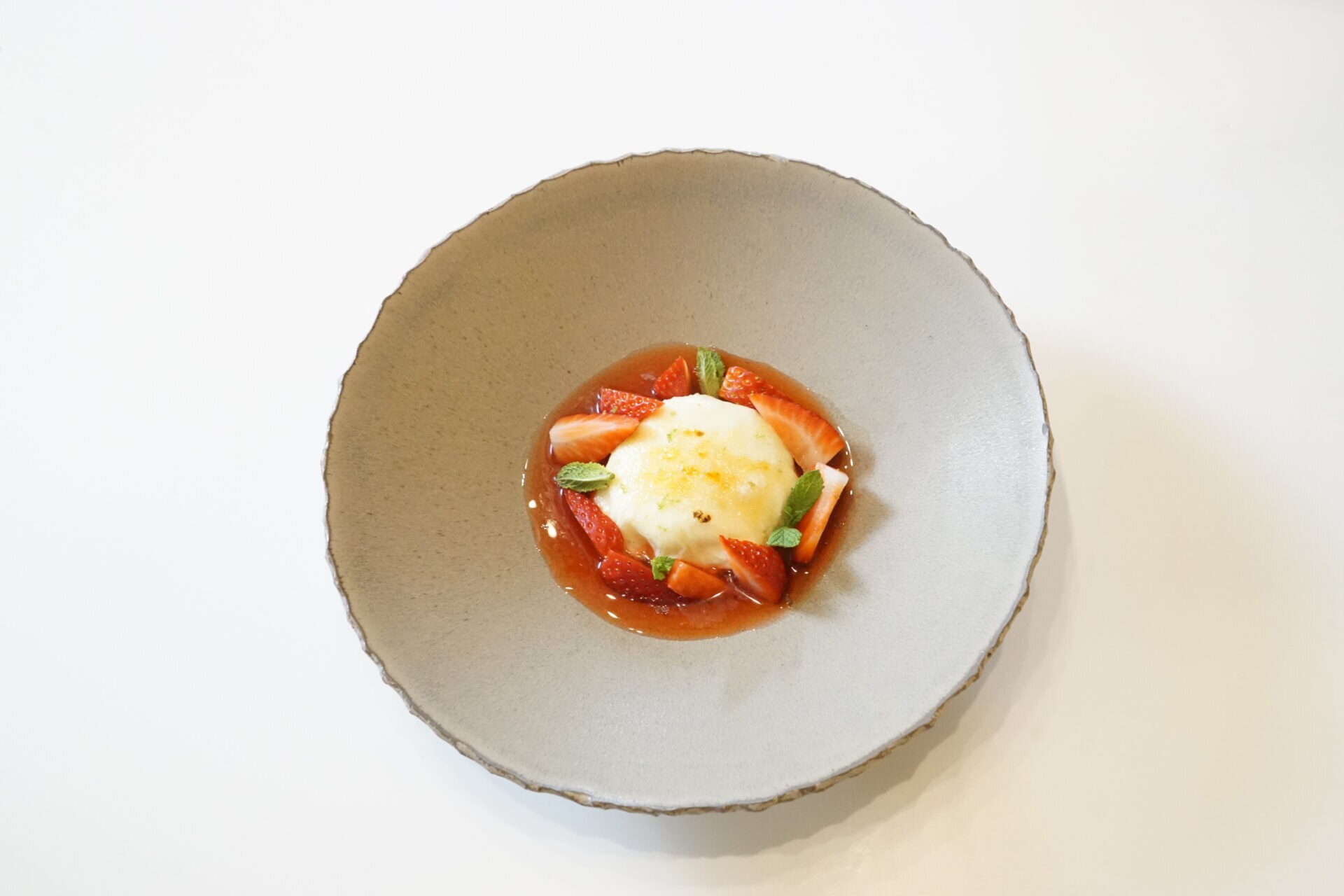 receta-fresas-nata-jordi-roca-gastronomia-sostenible-bbva-celler-roca