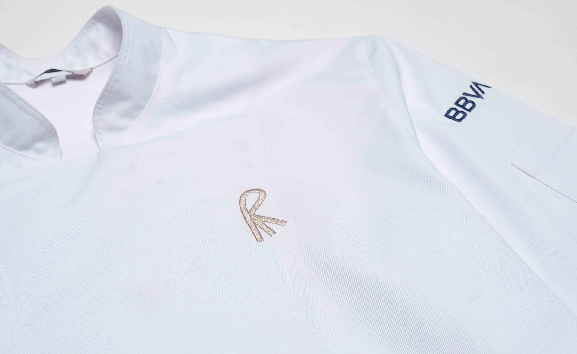 BBVA-Ropa-Recicla-v2-BBVA-Ropa-Recicla-uniforme-Celler-prendas-sostenibles BBVA-Ropa-Recicla-v2-BBVA-Ropa-Recicla-uniforme-Celler-prendas-sostenibles