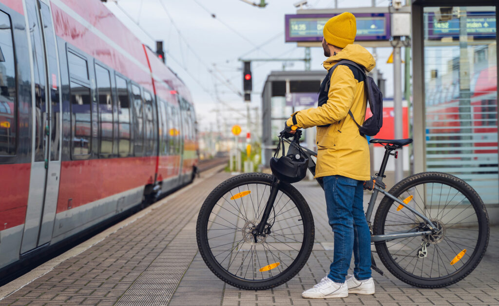 BBVA-alstom-entidad-apoyo-transporte-francés-primera-línea-avales-sostenibles-verde BBVA-alstom-entidad-apoyo-transporte-francés-primera-línea-avales-sostenibles-verde