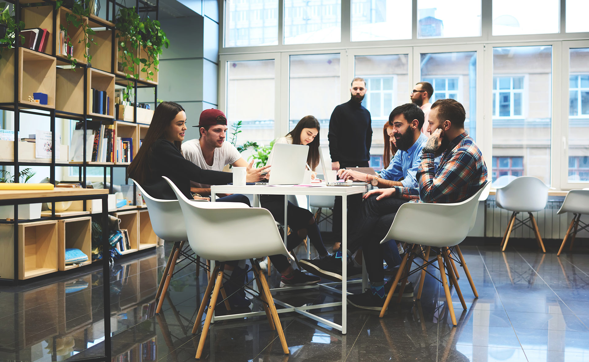BBVA-emprendimiento-innovacion-union-conceptos-emprea-equipo-trabajo