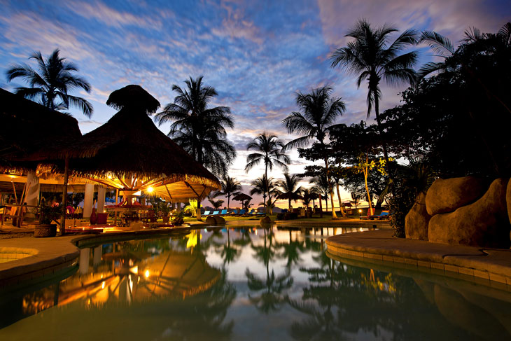 BBVA-hoteles-sostenibles-vacaciones-paisaje-palmeras-viajeros-sostenibilidad-vuelos-destinos-verano-alojamientos- BBVA-hoteles-sostenibles-vacaciones-paisaje-palmeras-viajeros-sostenibilidad-vuelos-destinos-verano-alojamientos-