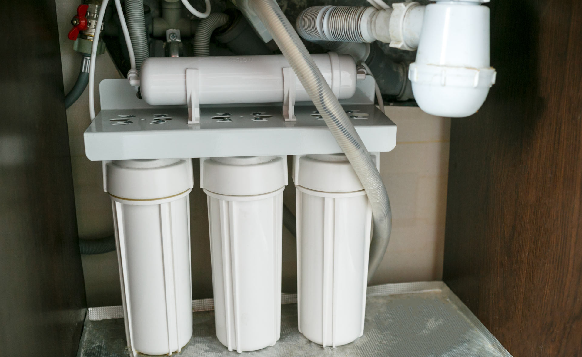 agua_osmotizada_instalacion-proteccion-salud-sostenibilidad-renovable agua_osmotizada_instalacion-proteccion-salud-sostenibilidad-renovable