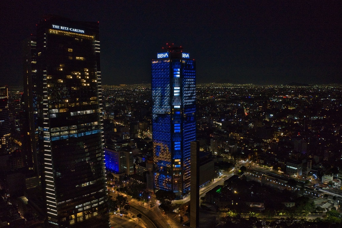 Iluminación Torre BBVA México