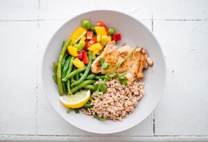 BBVA-dieta_andina_plato-lista_equilibrada-alimentacion-sostenibilidad-productos-saludables
