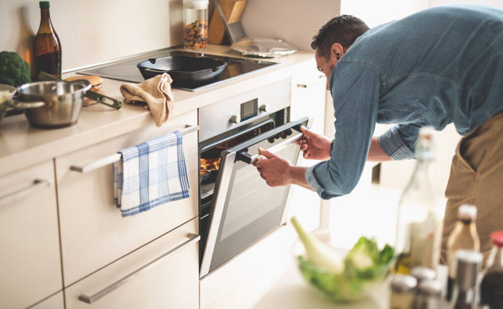 Hornos eléctricos: cómo ahorrar en el consumo y la factura energética