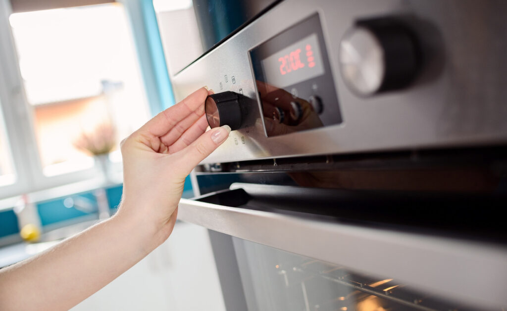 Hornos eléctricos: cómo ahorrar en el consumo y la factura energética