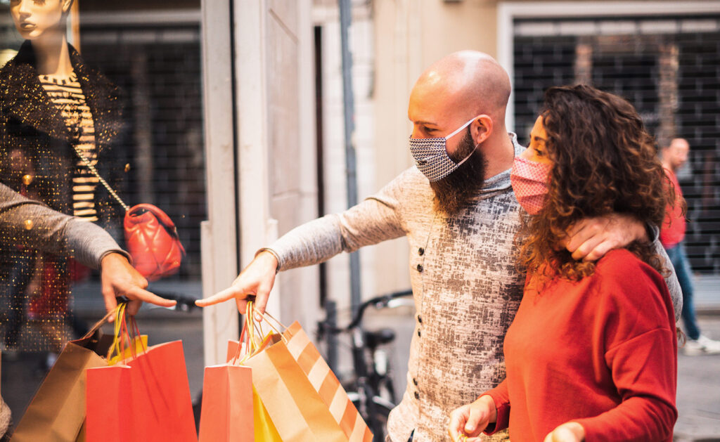 Nuestro cerebro se deja engañar muy fácilmente en rebajas, pero hay trucos para evitar las compras impulsivas y cuidar la salud financiera en rebajas Nuestro cerebro se deja engañar muy fácilmente en rebajas, pero hay trucos para evitar las compras impulsivas y cuidar la salud financiera en rebajas