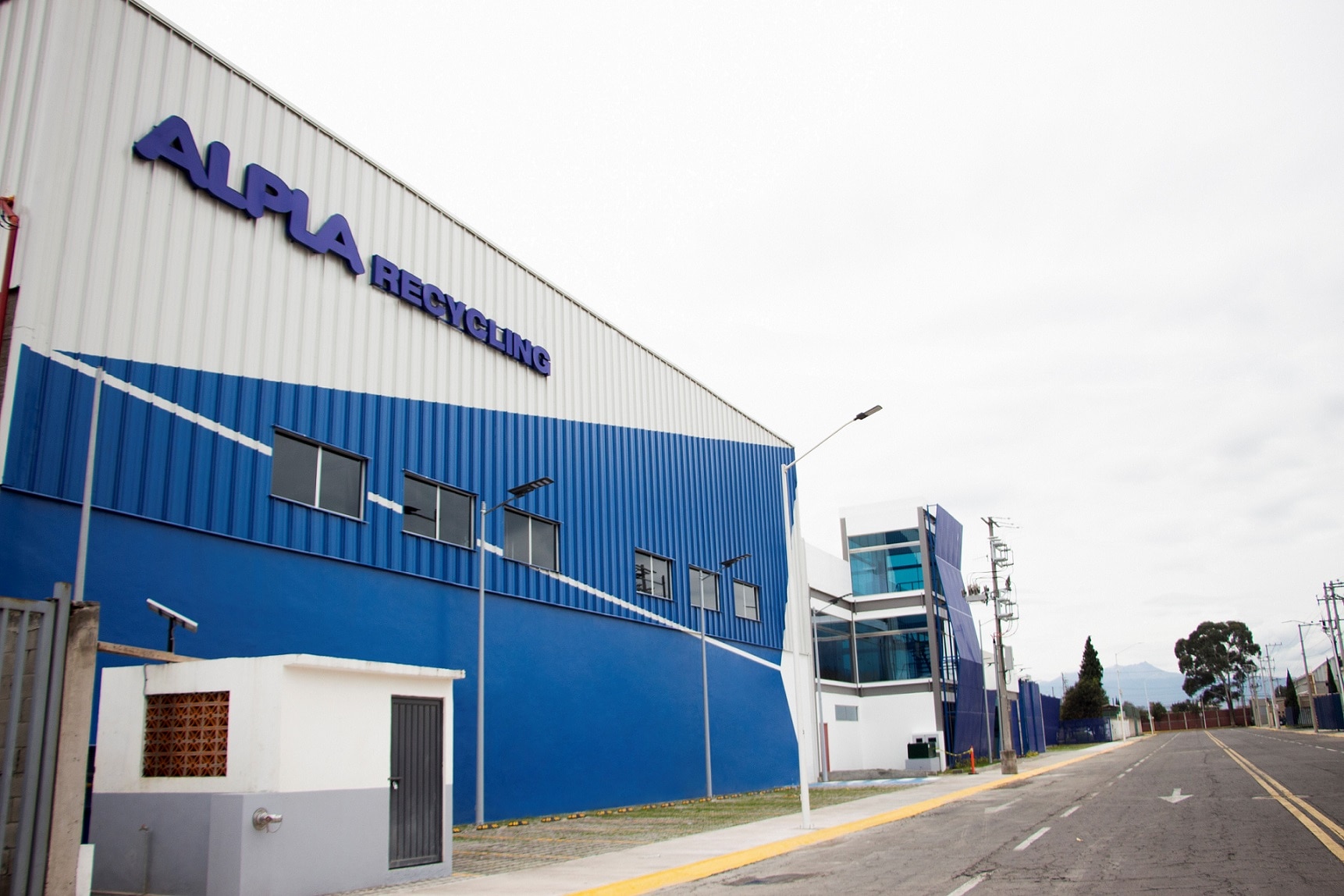 Fachada 3 ALPLArecycling Toluca