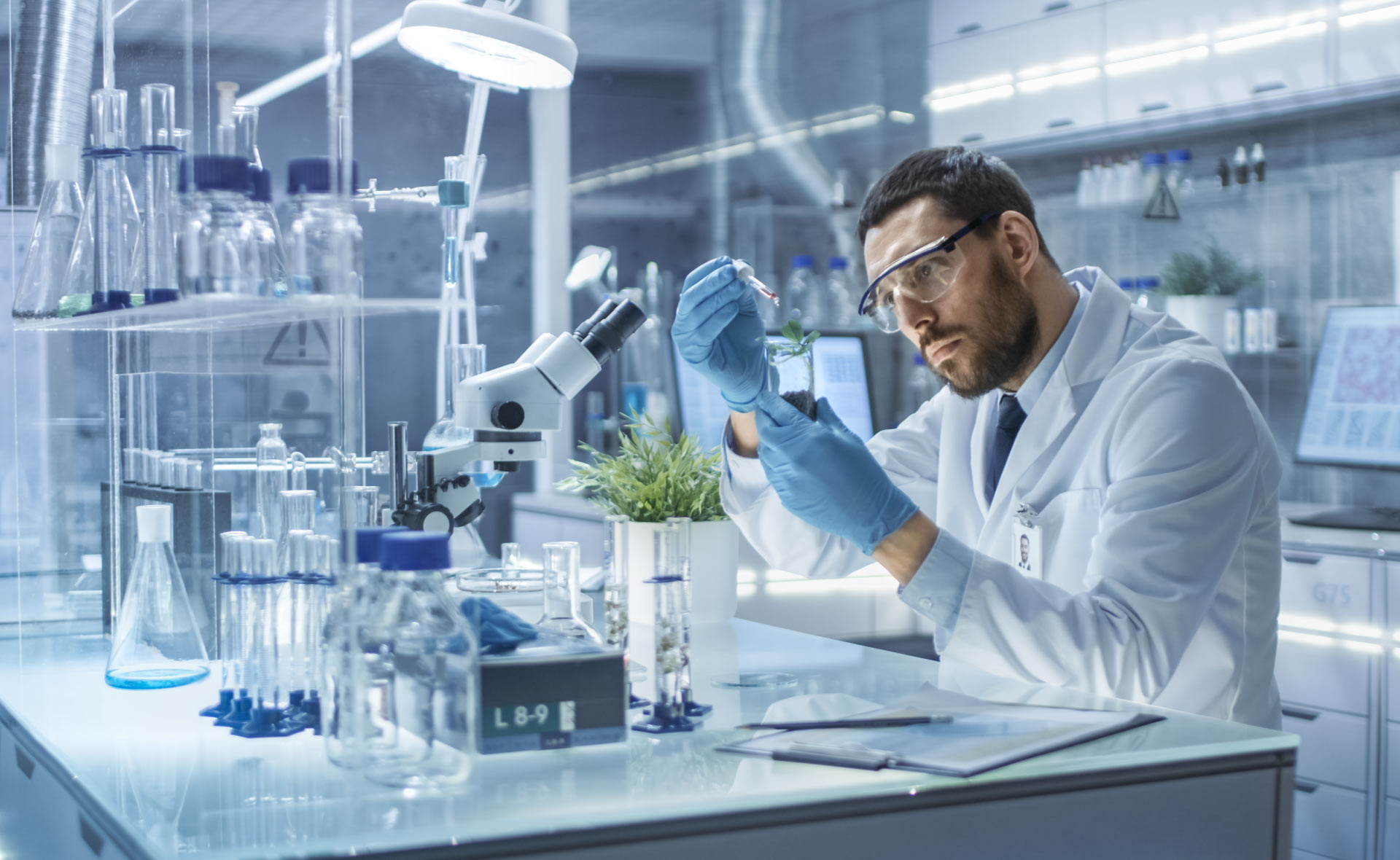 biotecnología_innovacion-bbva-medioambiente-avances-sostenibilidad-laboratorio-bbva