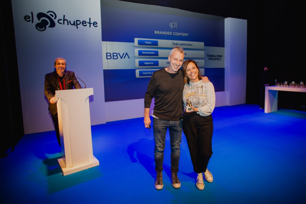 chupete-premio-BBVA-todo-saldra-bien-aprendemos-juntos-educacion chupete-premio-BBVA-todo-saldra-bien-aprendemos-juntos-educacion