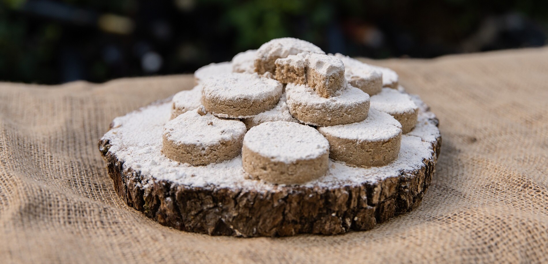 polvoron-algarroba-jordi-roca-celler-roca-bbva-gastronomia-sostenible