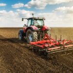 siembra-directa_sostenibilidad-campo-transporte-agricultura-tractor