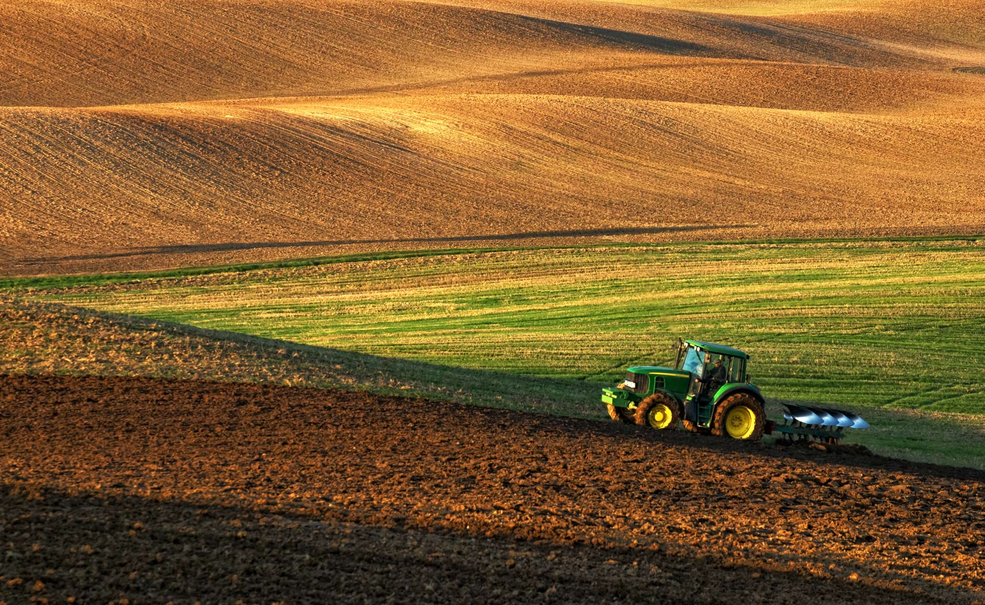 siembra-directa_sostenibilidad-campo-transporte-agricultura-tractor