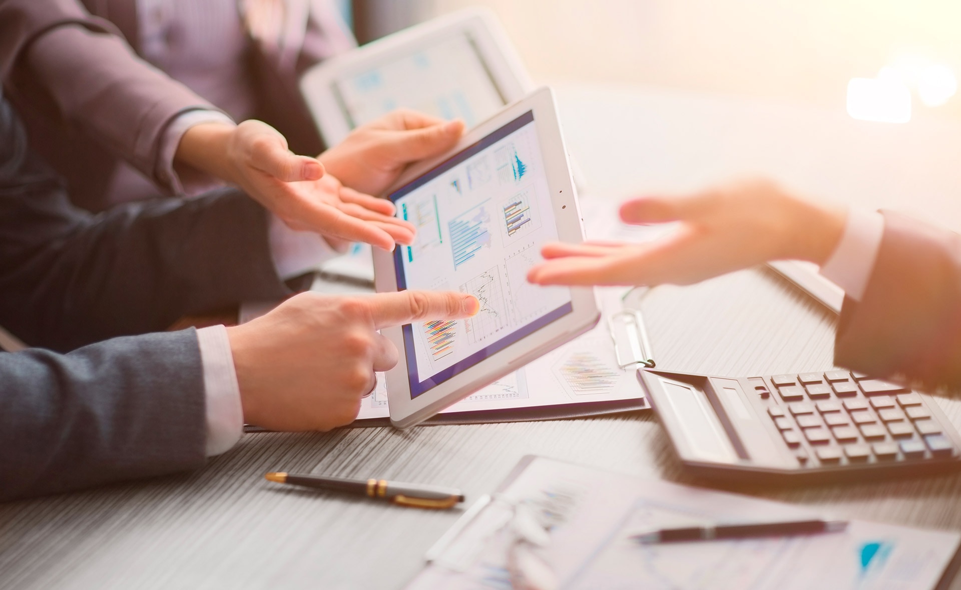 BBVA-Siete_claves-regulacion-finanzas-digital-cuentas-economia-organizacion-equipo- BBVA-Siete_claves-regulacion-finanzas-digital-cuentas-economia-organizacion-equipo-