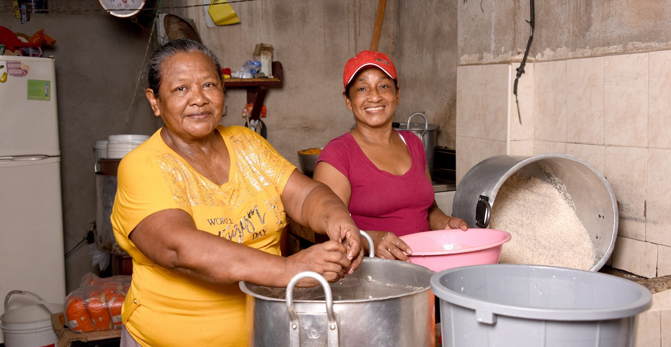 Emprendedoras-colombianas-FMBBVA-e1640276014669 Emprendedoras-colombianas-FMBBVA-e1640276014669