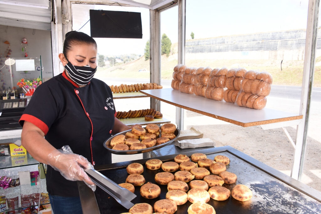 Vilma-Janeth-Cucanchon-emprendedora-colombiana-FMBBVA-arepas Vilma-Janeth-Cucanchon-emprendedora-colombiana-FMBBVA-arepas