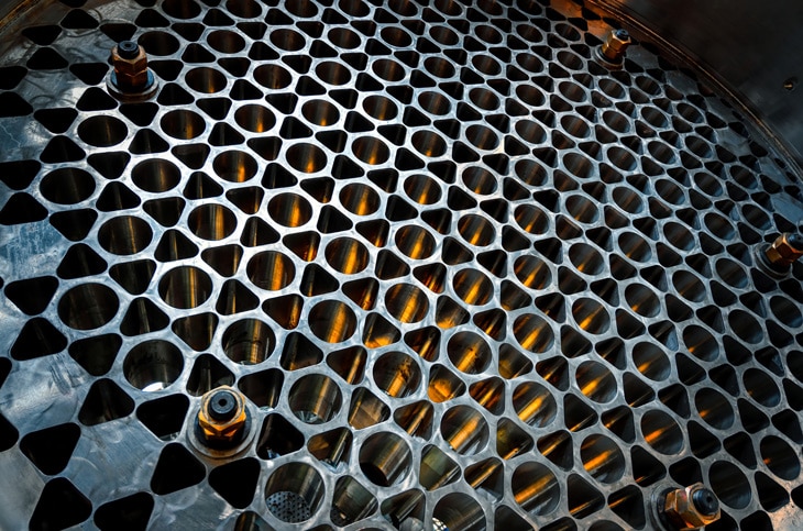 Todo ocurre dentro del reactor, donde se aloja el uranio y corazón de la central nuclear. Su diseño tiene un objetivo, descúbrelo. El latido controlado de un corazón de uranio: así funciona una central nuclear