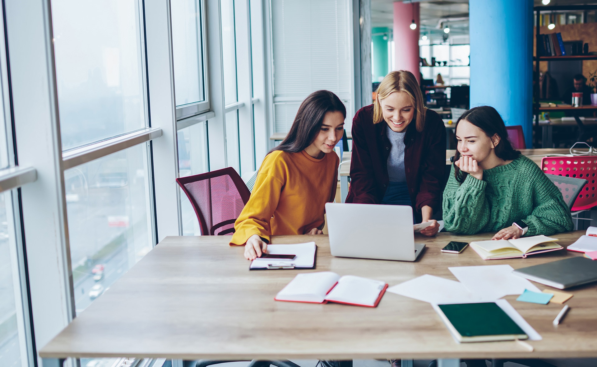 BBVA busca el mejor talento femenino recién graduado para incorporar a su banca de inversión