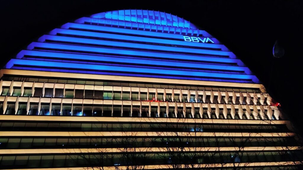 BBVA donará un millón de euros para ayudar a Ucrania BBVA donará un millón de euros para ayudar a Ucrania