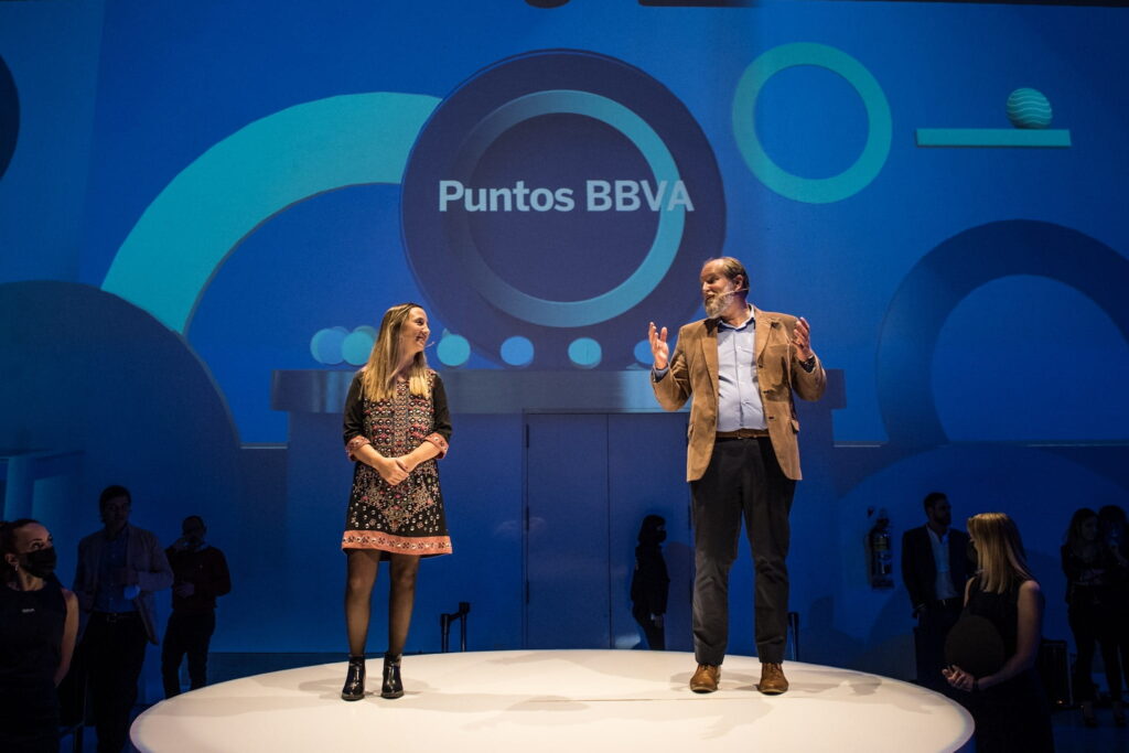 Florencia Canestri y Juan Kindt en la presentación de Puntos BBVA