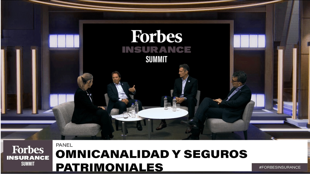 Gastón Schisano, gerente general de BBVA Seguros, compartió su análisis sobre el mercado asegurado en el Forbes Insurance Summit. La omnicanalidad como estrategia comercial en la industria del seguro