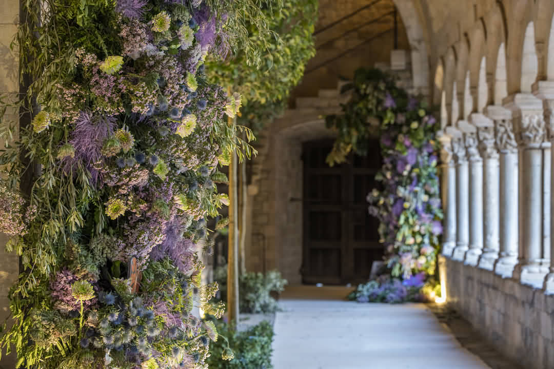 Temps de Flors: BBVA clama respeto a la biodiversidad en la Catedral de Girona Temps de Flors: BBVA clama respeto a la biodiversidad en la Catedral de Girona