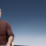 Jorge Muñoz es pediatra y escritor, que ejerce desde hace tres décadas en Palma de Mallorca. Acaba de publicar el libro ‘Doctor, ¿y ahora qué? Preguntas que solo le harías al pediatra de tus hijos’, como resultado de su experiencia y paciencia ante las dudas más frecuentes sobre el cuidado de los pequeños. Jorge Muñoz: Lo que África me enseñó