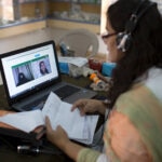En los países menos desarrollados el 90 % de los empleos son informales. Allí más de 160 millones de menores de edad se levantan cada día para ir a trabajar. Transformar el mercado laboral y mejorar la vida de las más vulnerables depende de una digitalización accesible e inclusiva y de fortalecer el emprendimiento y la cooperación. Tecnología y libertad: claves para crear empleo en los países menos desarrollados