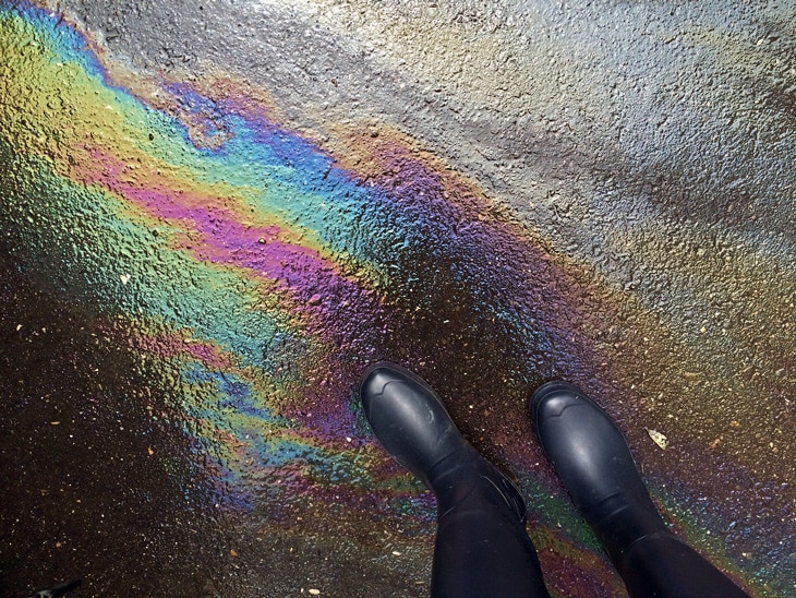 La contaminación de los suelos afecta a todos los continentes y hasta a las regiones más remotas de la Tierra. Aunque suele resultar invisible, afecta a la capacidad de los suelos para ofrecer sus servicios ecosistémicos, esenciales para mantener la salud de la naturaleza y de los seres humanos. Un gran gigante silencioso: ¿cómo nos afecta la contaminación del suelo?