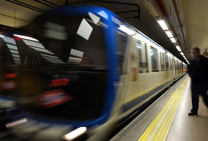 Metro Madrid se estrena en la financiación sostenible de la mano de BBVA