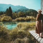 Esta semana en Futuro Sostenible, un podcast de BBVA vamos a hablar del turismo sostenible. La destrucción del planeta, la precariedad laboral y la pérdida de valores culturales son algunos de los impactos que el turismo sostenible pretende mitigar. Turismo sostenible: disfruta de tus vacaciones mientras proteges el planeta