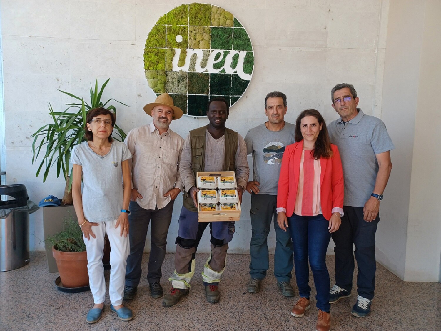 BBVA ha dado a conocer el nombre de los diez ganadores de la tercera edición de los Premios a los Mejores Productores Sostenibles. BBVA y los hermanos Roca premian a los diez mejores productores sostenibles de España de 2022