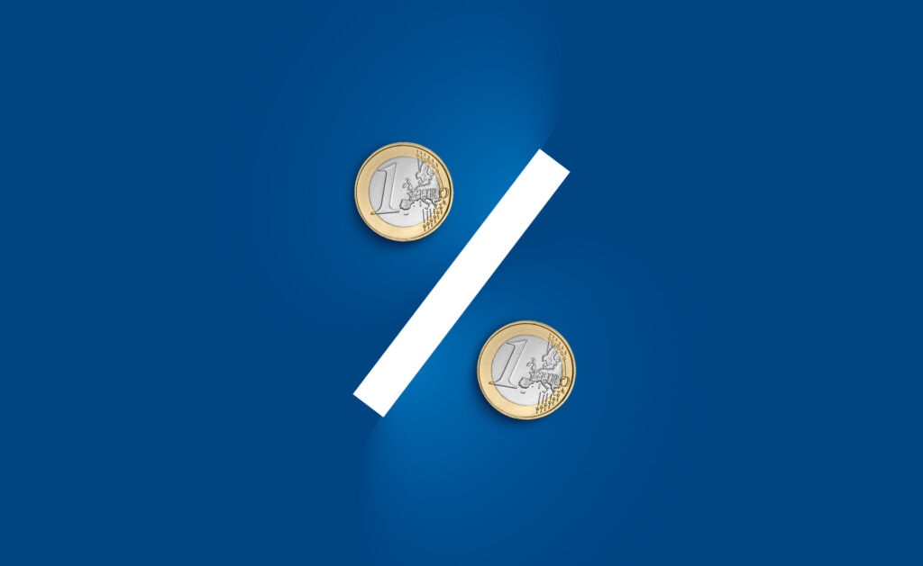 Cuando se solicita un dinero al banco o se contrata un producto financiero hay que tener en cuenta que, a la hora de devolver el capital o de recuperar lo invertido, se añade una cantidad extra. Es lo que se denomina interés. Conocer este concepto es fundamental para mantener una buena salud financiera y no llevarse sorpresas a la hora de cumplir con las obligaciones contraídas o valorar la rentabilidad de una inversión. ¿Qué es el interés y qué tipos de interés existen?
