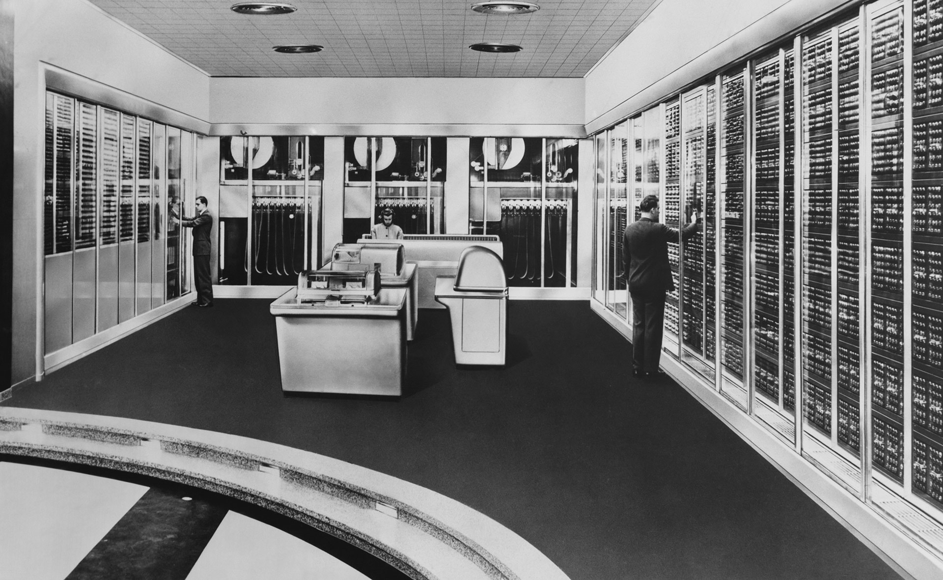 Los dos ordenadores que cambiaron el mundo: ¿qué es la innovación tecnológica?