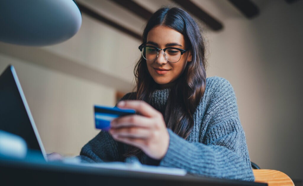 Compra ahora, paga después: todo lo que debes saber antes de aplazar pagos