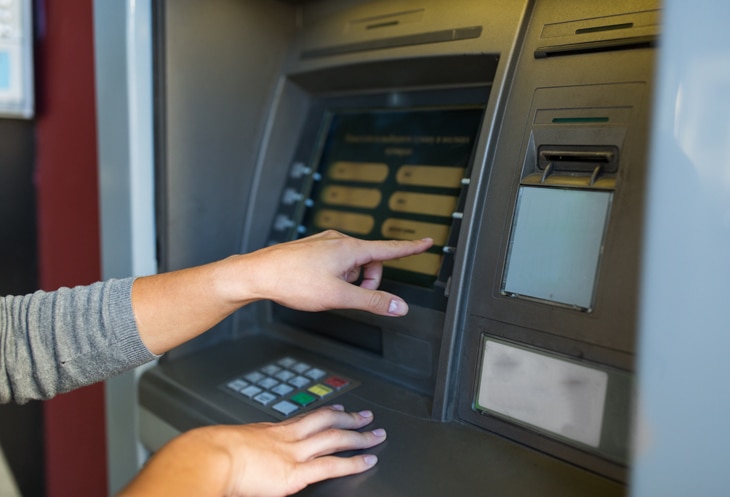 pantalla-cajero-automatico-BBVA pantalla-cajero-automatico-BBVA
