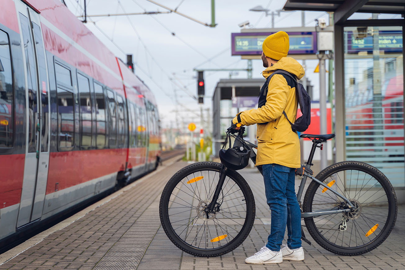 ¿Qué es el transporte sostenible? El futuro del sector logístico y las ciudades