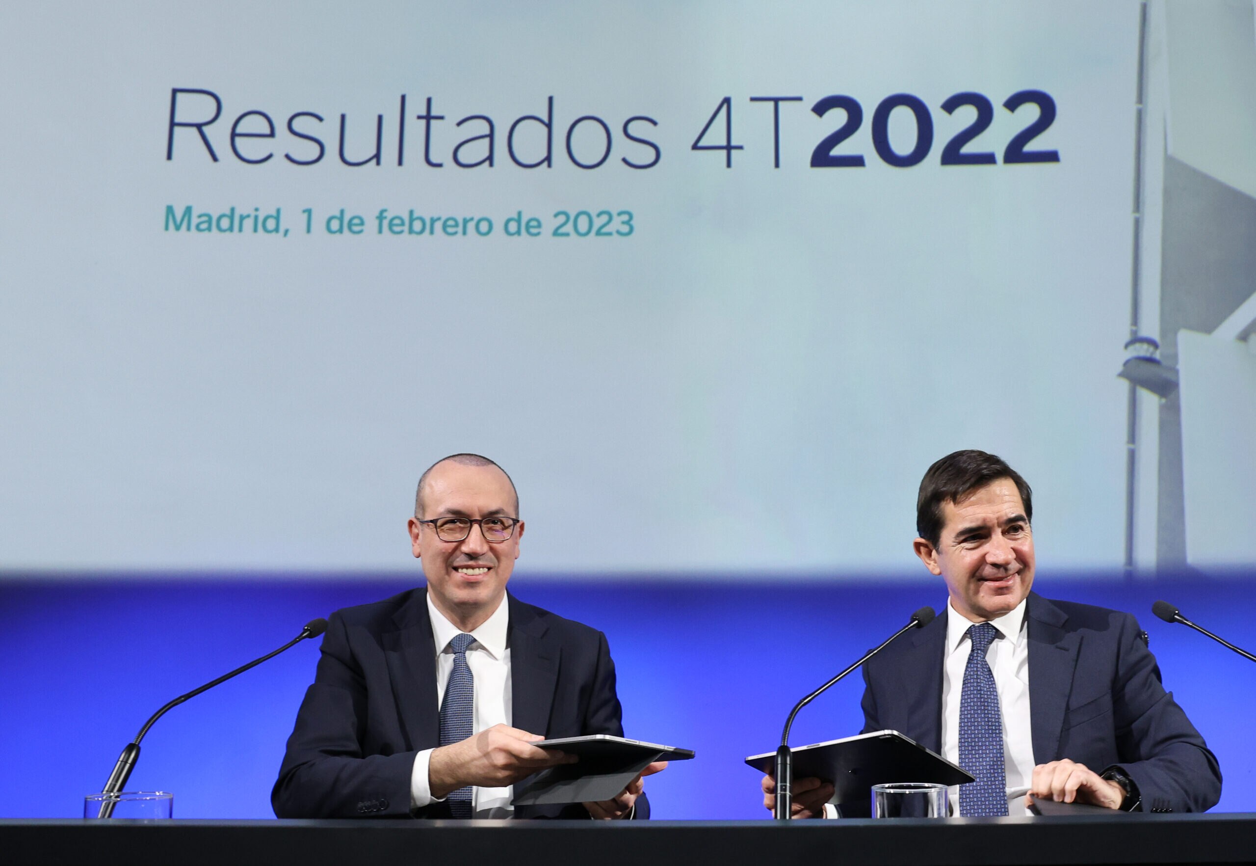 El presidente de BBVA, Carlos Torres Vila se ha referido al papel neurálgico que la banca juega en la economía, durante la presentación de los resultados correspondientes a 2022. “La contribución más importante de los bancos a la sociedad es a través de la concesión de crédito a la economía real”