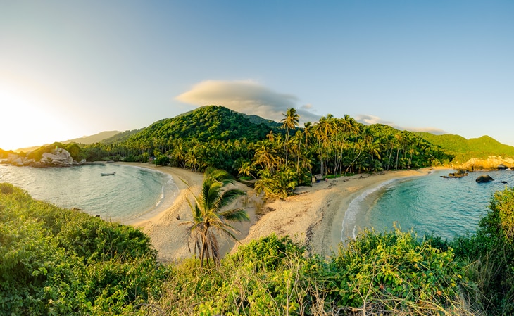 De Yellowstone a Tayrona: ¿por qué son importantes los espacios protegidos? De Yellowstone a Tayrona: ¿por qué son importantes los espacios protegidos?