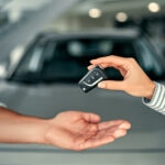 Cinco consejos para contratar un crédito vehicular a medida
