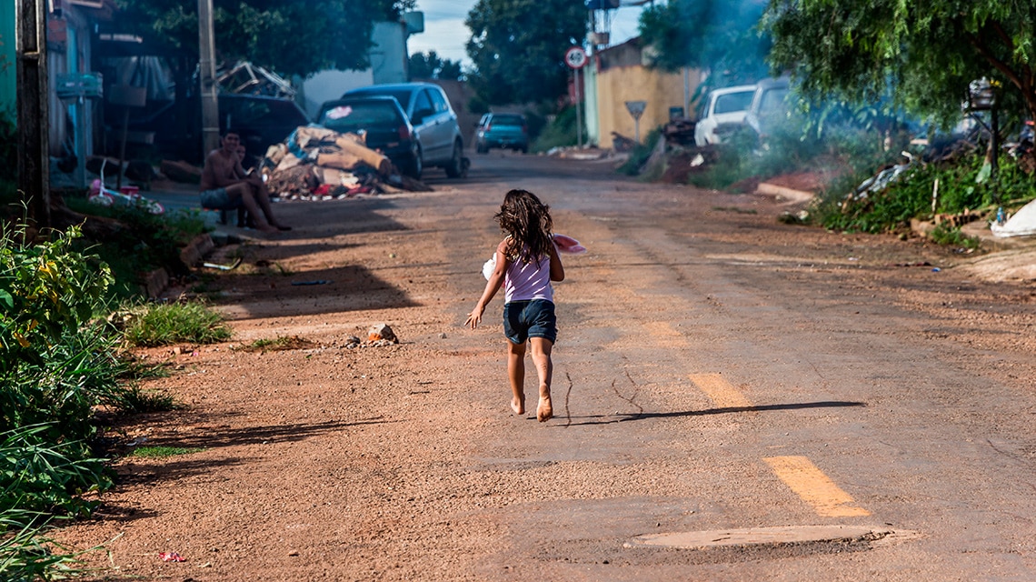 BBVA-pobreza-infantil-sostenibilidad