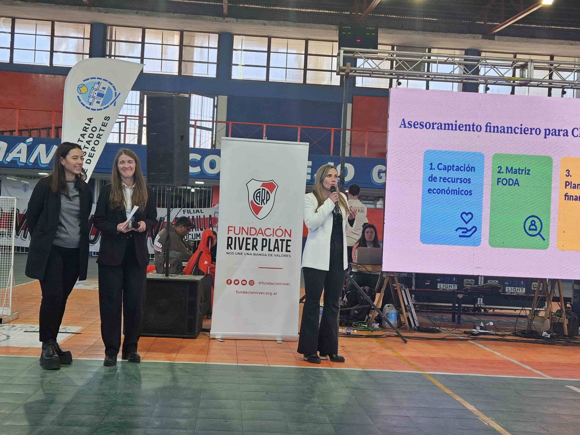 BBVA y Fundación River en Tucumán