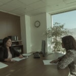 Qué es la bancarización y cómo lograr un acceso igualitario al sistema financiero en todo el mundo